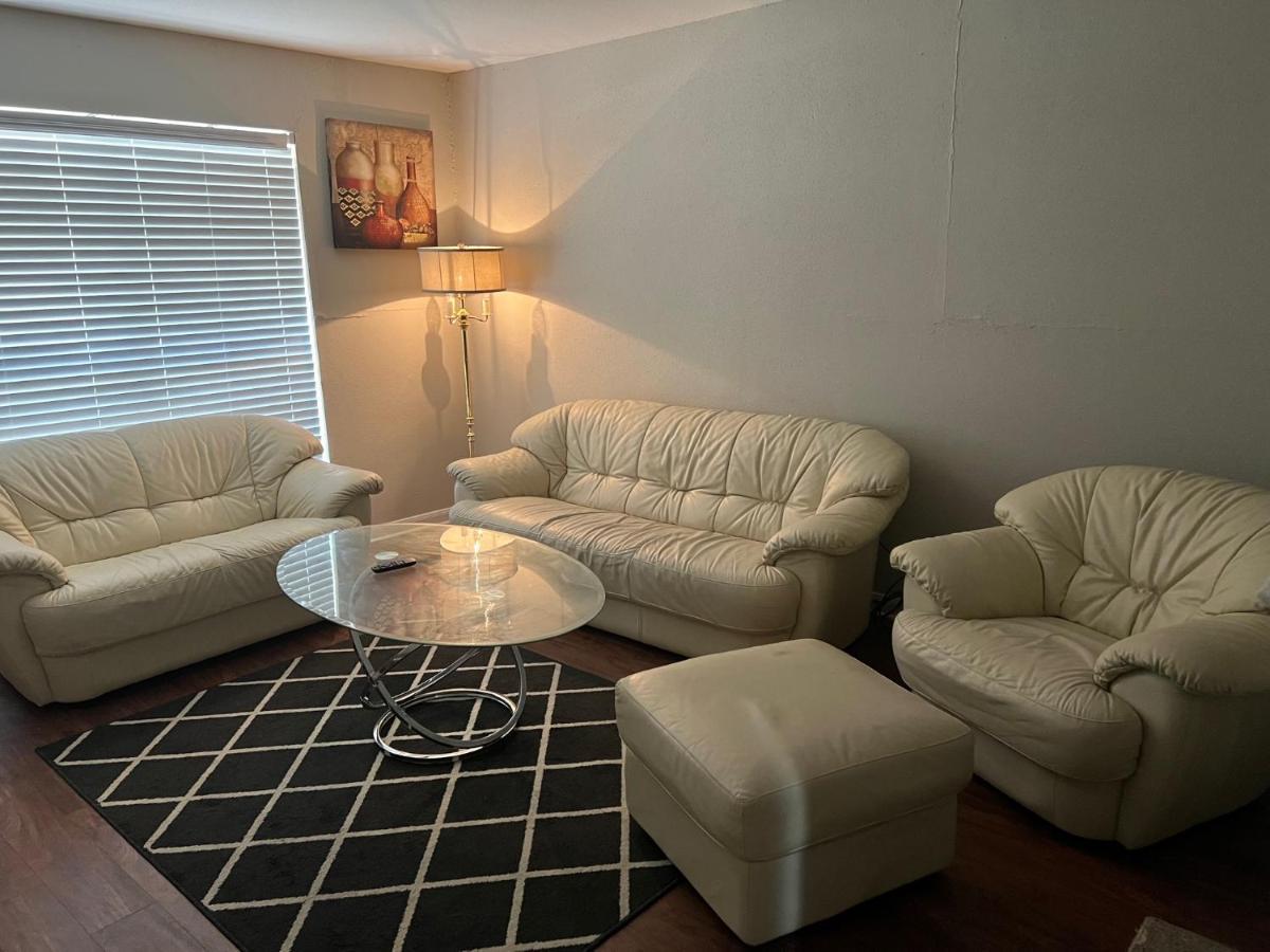 Lovely 1-Bedroom Townhome With Nice Amenities Χιούστον Εξωτερικό φωτογραφία